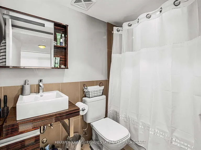 676 Sheppard Ave E #512 — Photo 16