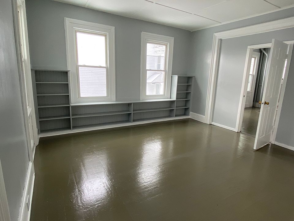 1st image of 36 East Ave APT 1