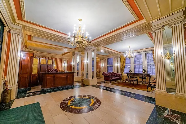 Rented by ONE Manhattan Real Estate | media 31