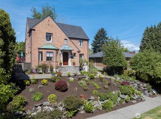 5915 Seward Park Ave S, Seattle, WA 98118