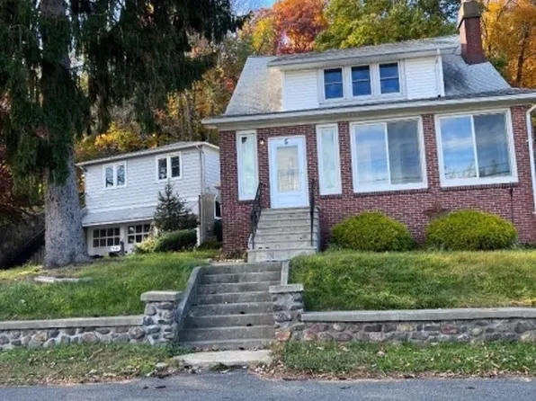 5 Pleasant Pl #1, Rockaway Boro, NJ 07866