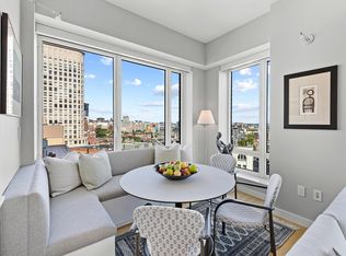 400 Stuart St #15C, Boston, MA 02116