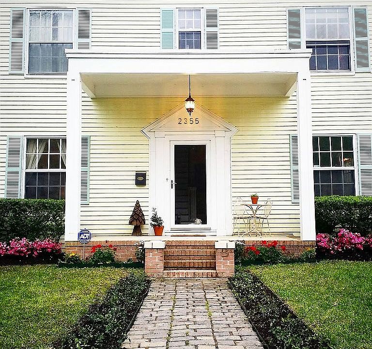 front of house