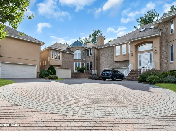 56 Tamarac Court, Holmdel, NJ 07733