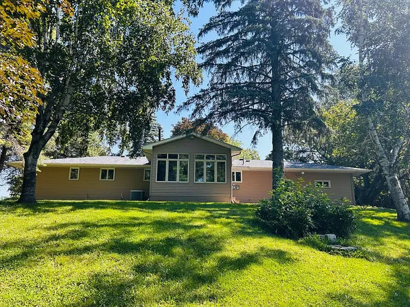 7344 26th St NE, Willmar, MN 56201