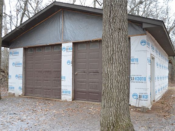 4th image of 2219 11TH Avenue
