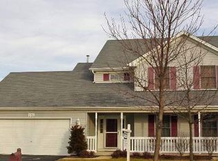 516 Highland Dr, Elburn, IL 60119