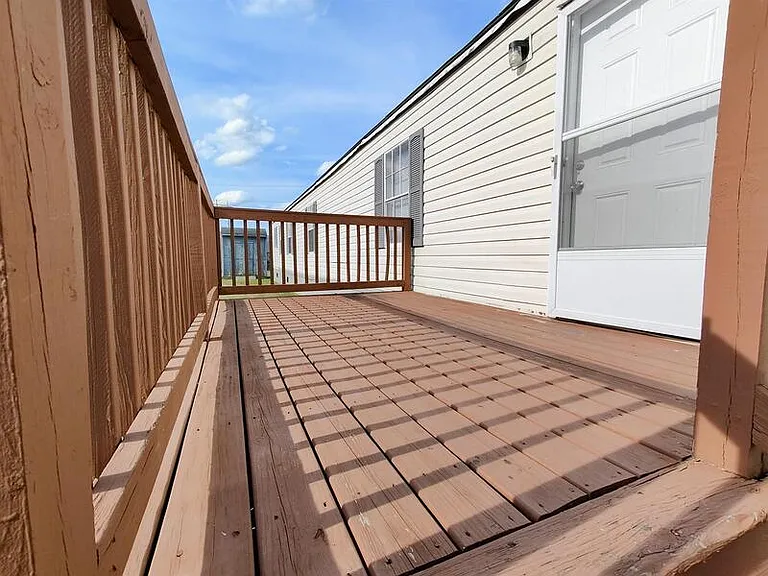 504 Sunshine Dr — Photo 13