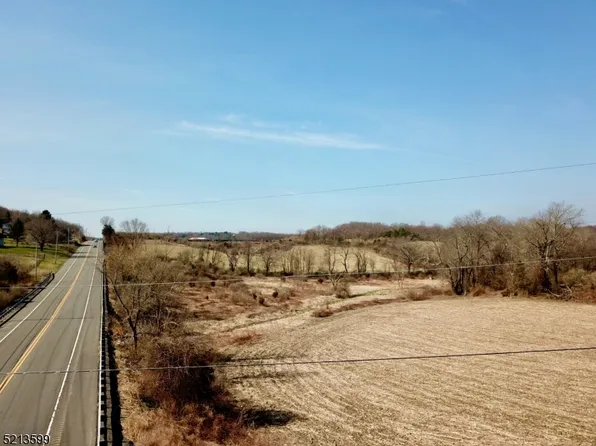 115 Hampton House Rd, Hampton Twp., NJ 07860