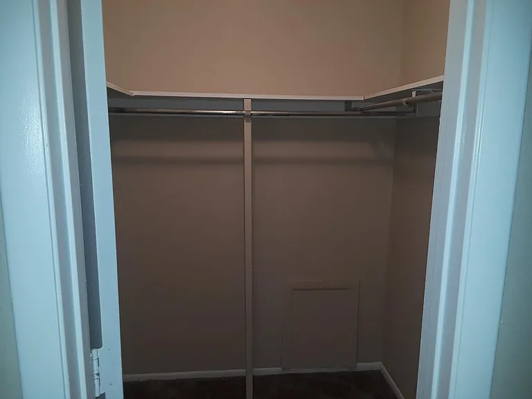 200 Country Club Dr #101 — Photo 8