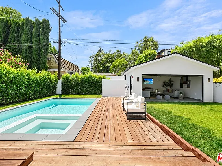 4153 Vantage Ave — Photo 54