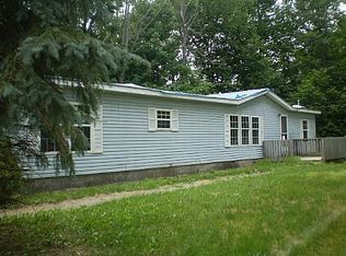 4381 Grove Dr, Dryden, MI