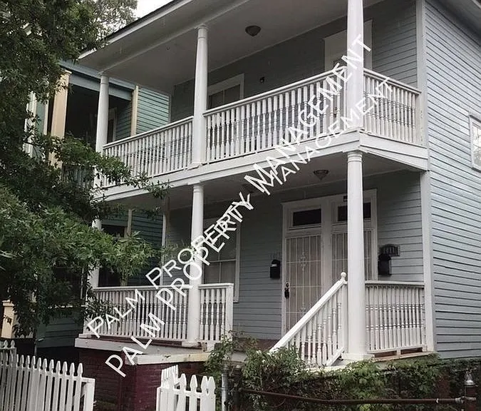 1013 E Park Ave — Photo 1