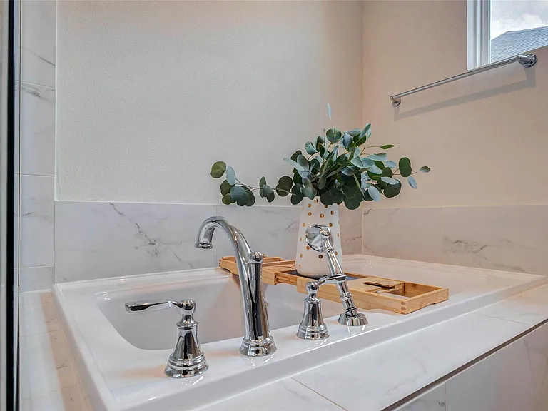 4502 Buck St — Photo 23