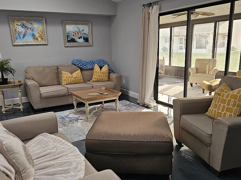 11131 Caravel Cir — Photo 10