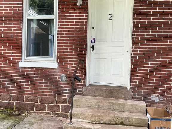 2nd image of 53 E Canal St #2