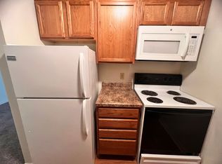2009 University Dr #G5, Cedar Falls, IA 50613