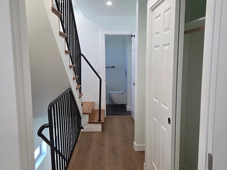 1230 Goettingen St — Photo 10
