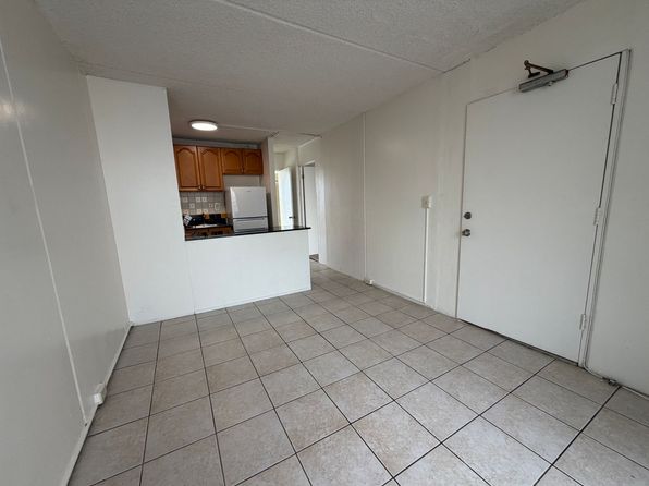 1315 Heulu St #301A