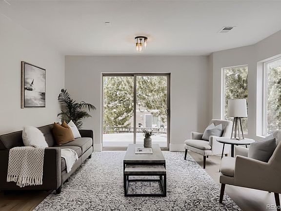 5th image of 4085 Alcazar Drive