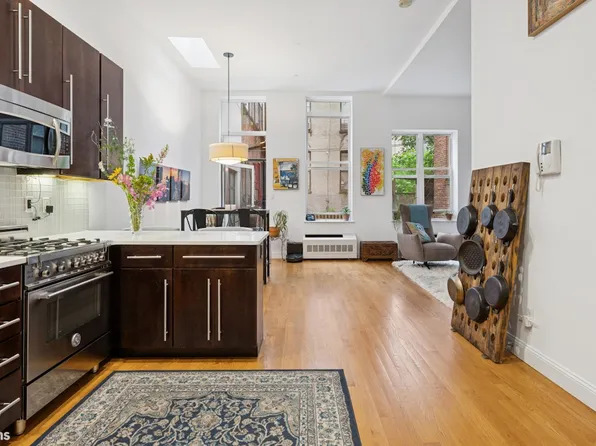 302 West 122nd Street 1 image 1 of 12