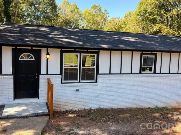 169 8th Ave SW, Conover, NC 28613
