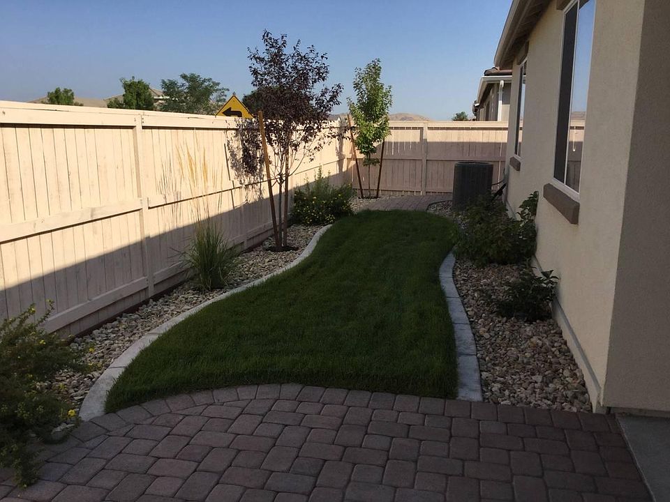 2nd image of 10415 Mott Ct