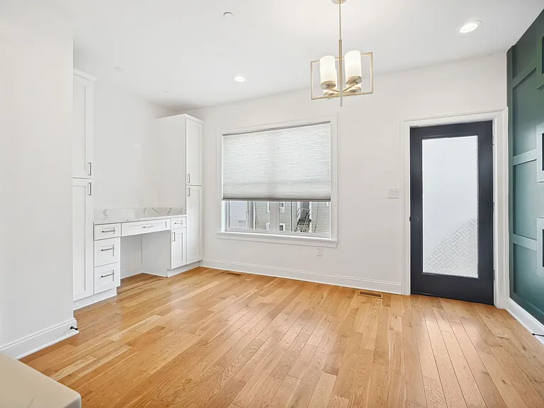 1315 Trinidad Ave NE #1 — Photo 6