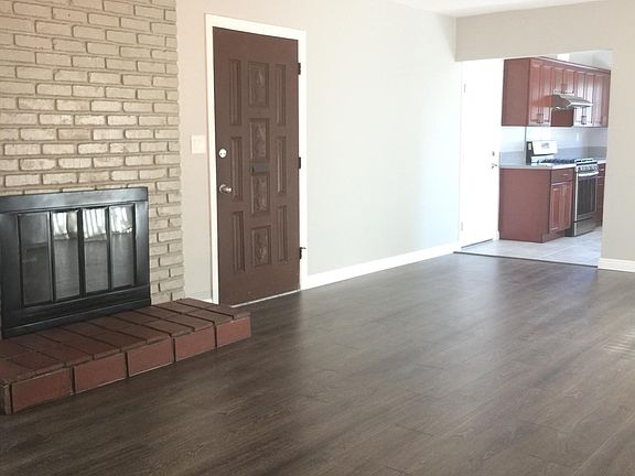 2nd image of 14802 Fairvilla Dr