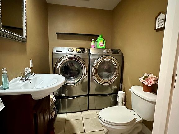 5th image of 1127 W Parkway Ave