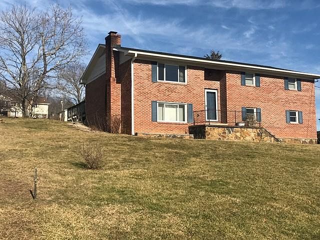 1st image of 208 Jamescrest Dr