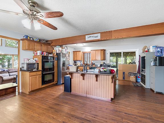 5th image of 8399 88th St S