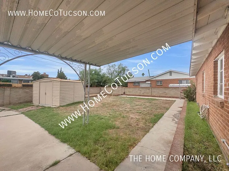 4738 E Cooper St — Photo 28