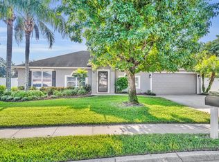 563 Nutmeg Ct, Chuluota, FL 32766