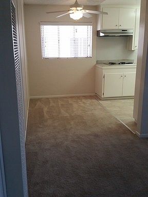 4th image of 1918 Emerald St APT 216