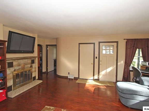 4th image of 111 Highland Dr