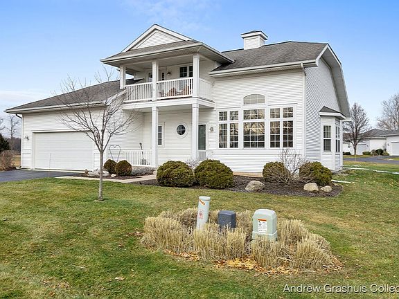 2nd image of 12920 Park Dr Unit 17