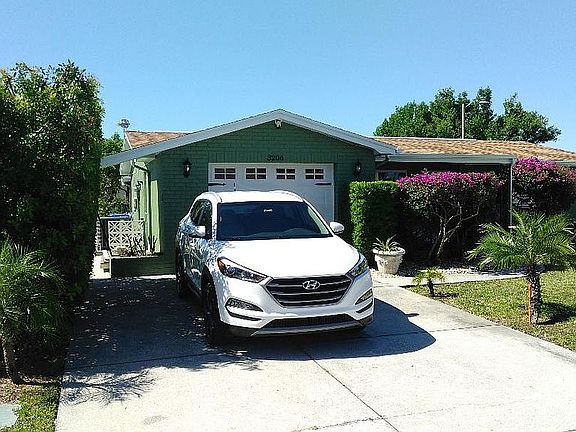 5th image of 3206 Salisbury Dr