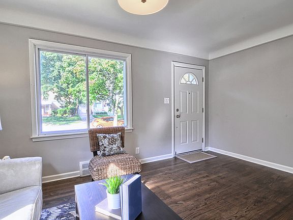 5th image of 3010 N Alexander Ave