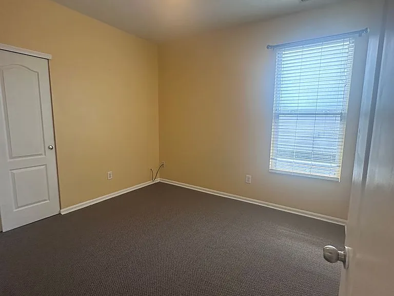 5706 Bannon Crossings Dr — Photo 18