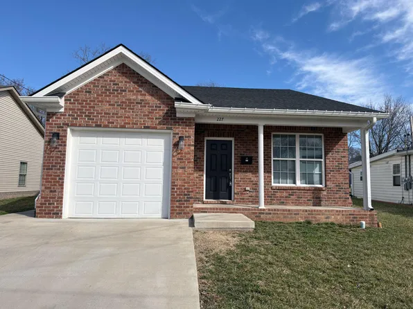 227 E Oak St, Nicholasville, KY 40356