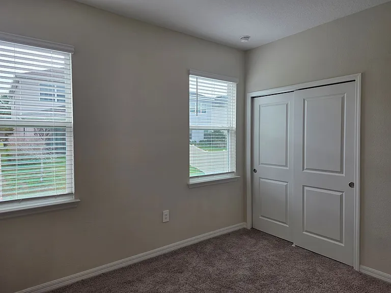 2865 High Pointe St — Photo 43