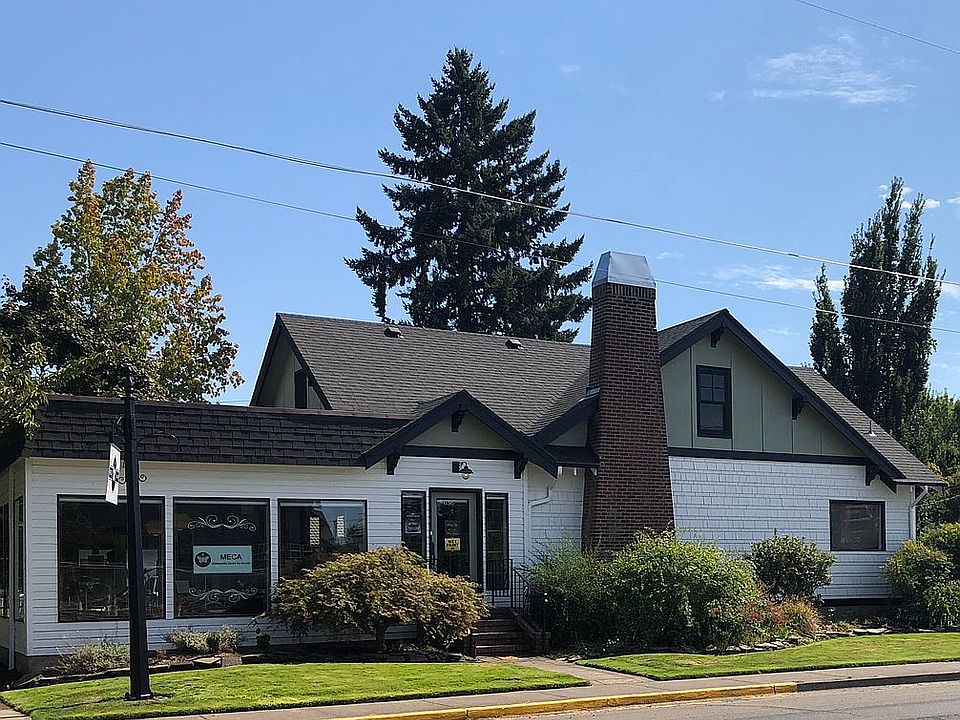 1st image of 636 Ne Baker