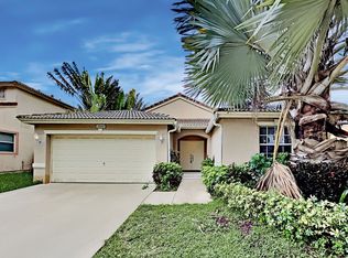 2220 NW 145th Ave, Pembroke Pines, FL 33028