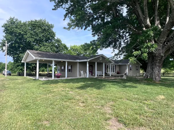 2800 West Ave #204, Williamsburg, KY 40769
