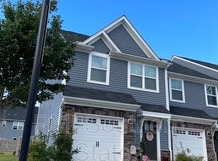 101 Lilywood Ct, Simpsonville, SC 29681