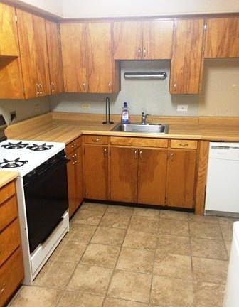 2nd image of 683 Willey St