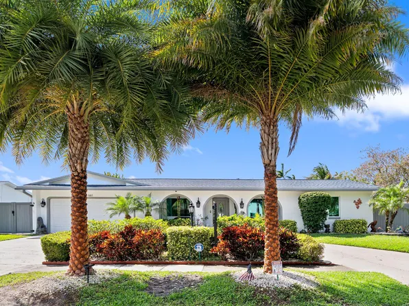 661 NW 42nd Avenue, Coconut Creek, FL 33066