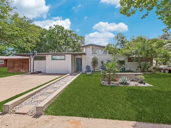 8630 Rolling Rock Ln, Dallas, TX 75238
