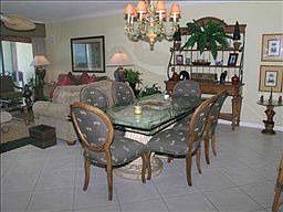 4th image of 16750 Gulf Blvd APT 514